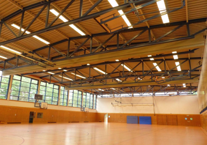 Sporthalle
